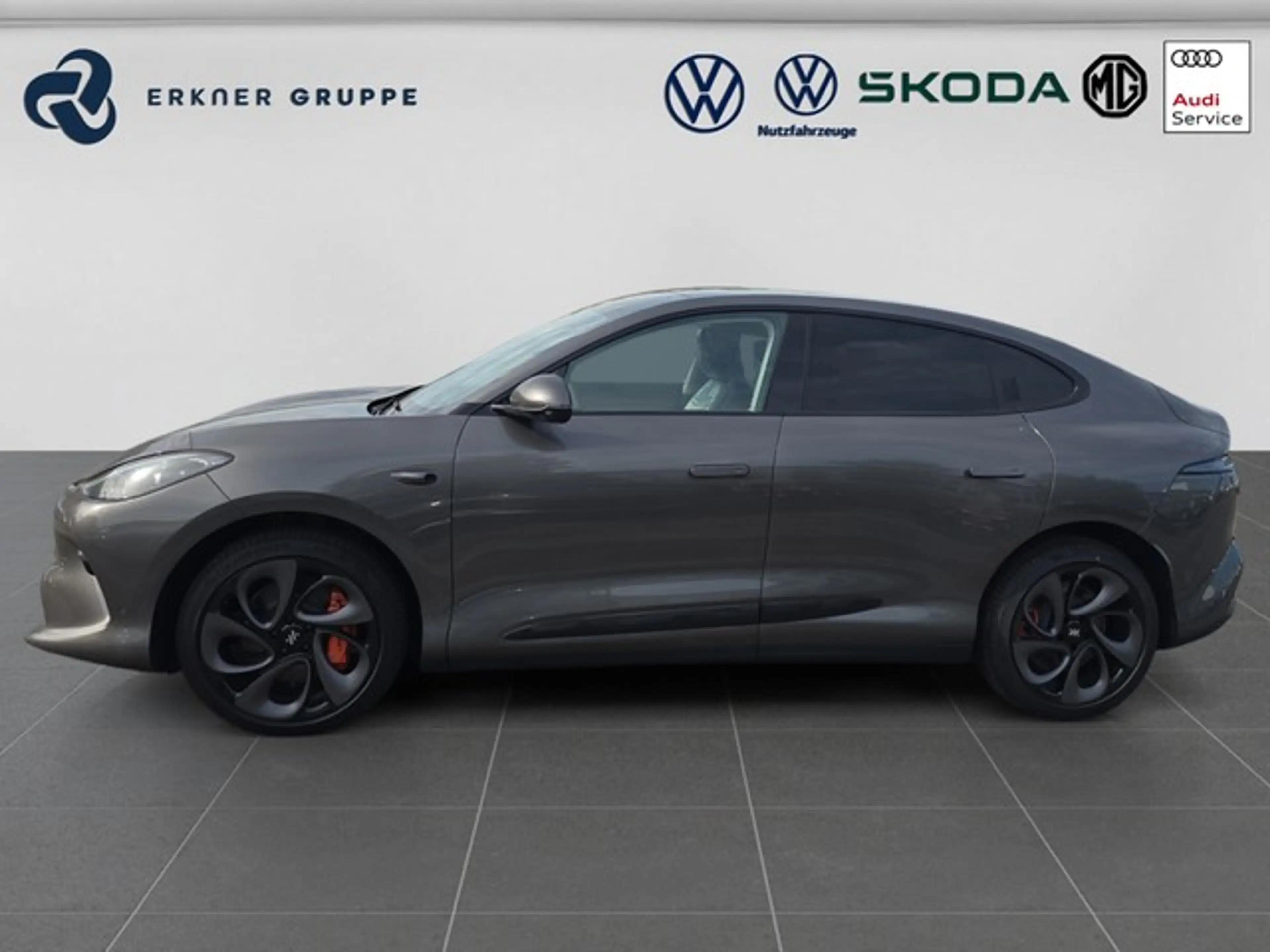 MG IM6 100 kWh Premium AWD Drive Pack+AIR — photo 2