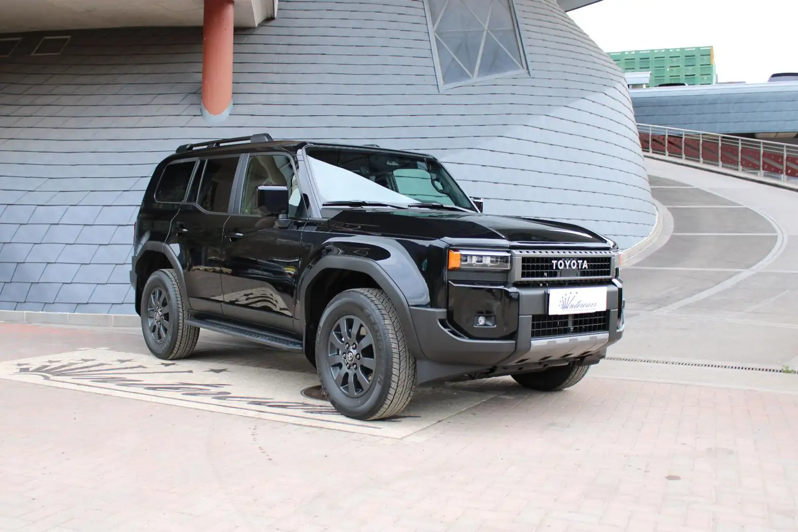 Toyota Land Cruiser 2.8 D4D A/T AWD Adventure Nero - 1