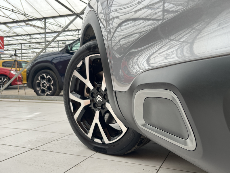 Citroen C5 Aircross Plug-in Hybrid 225 Shine | Schuifdak | Keyless | C — photo 35