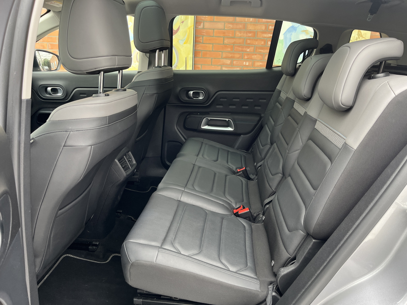Citroen C5 Aircross Plug-in Hybrid 225 Shine | Schuifdak | Keyless | C — photo 9