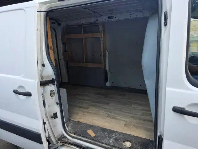 Citroen Jumpy view 10