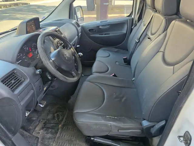 Citroen Jumpy view 5