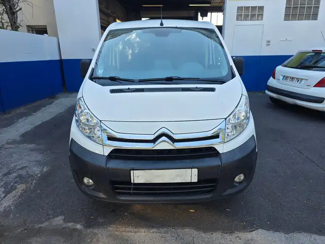 Citroen Jumpy view 3