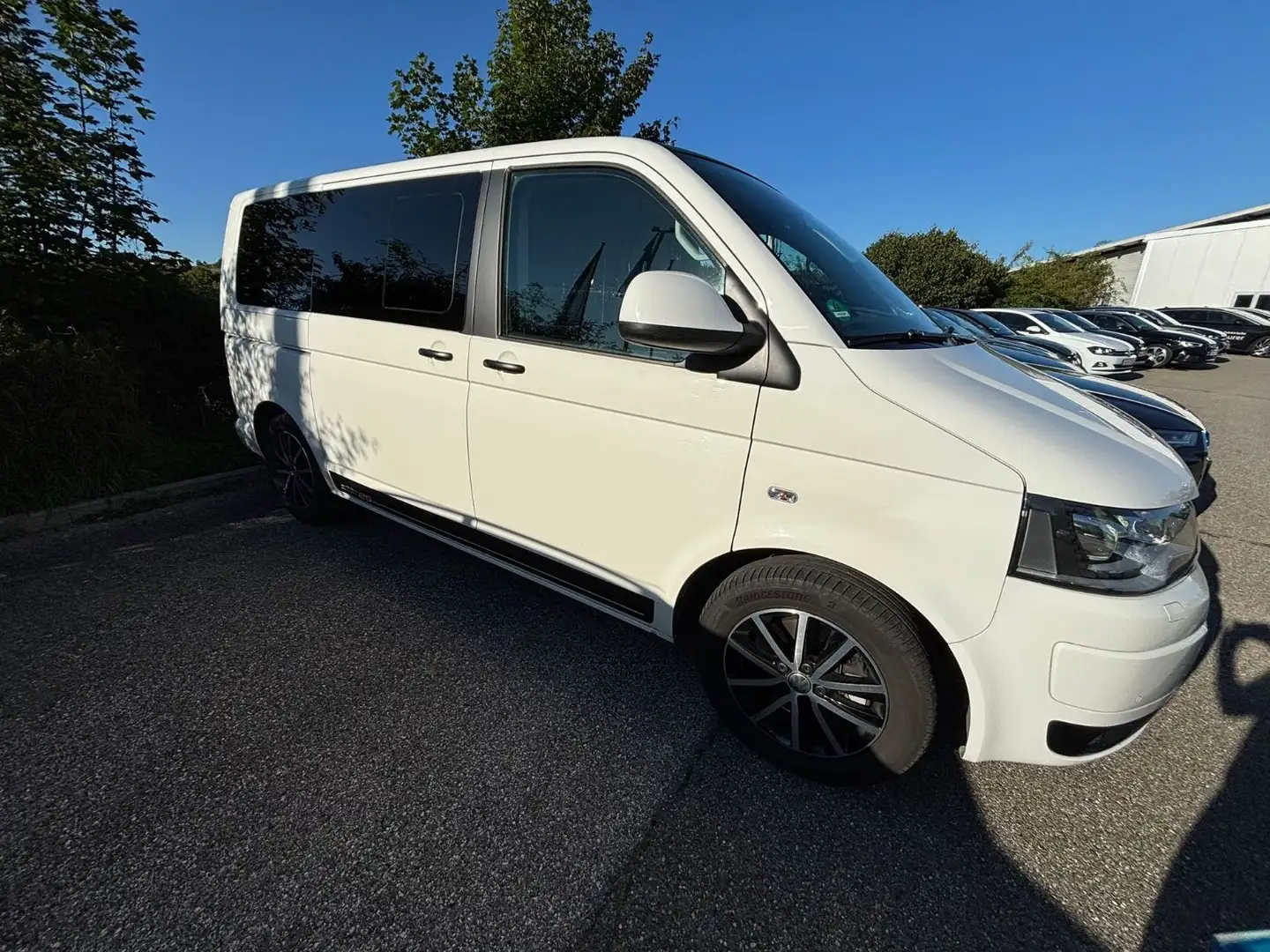 Volkswagen T5 Multivan TDI 4M DSG ED 25 XENON/NAVI/AHK/PDC Weiß - 2
