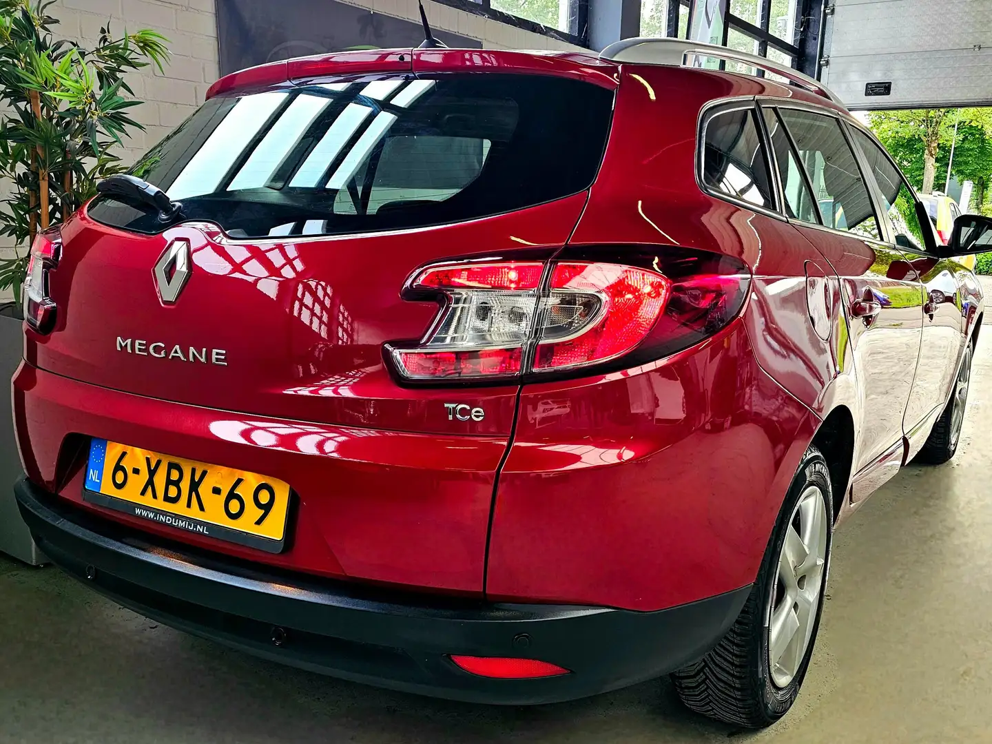 Renault Megane Megane 1.2 TCe Expression Rood - 2