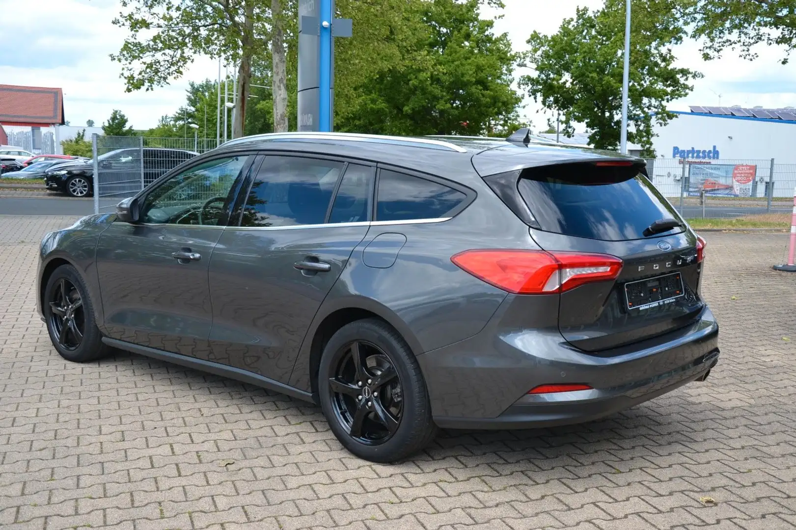 Ford Focus Turnier Cool & Connect B&O-Sound Winterp Szürke - 2