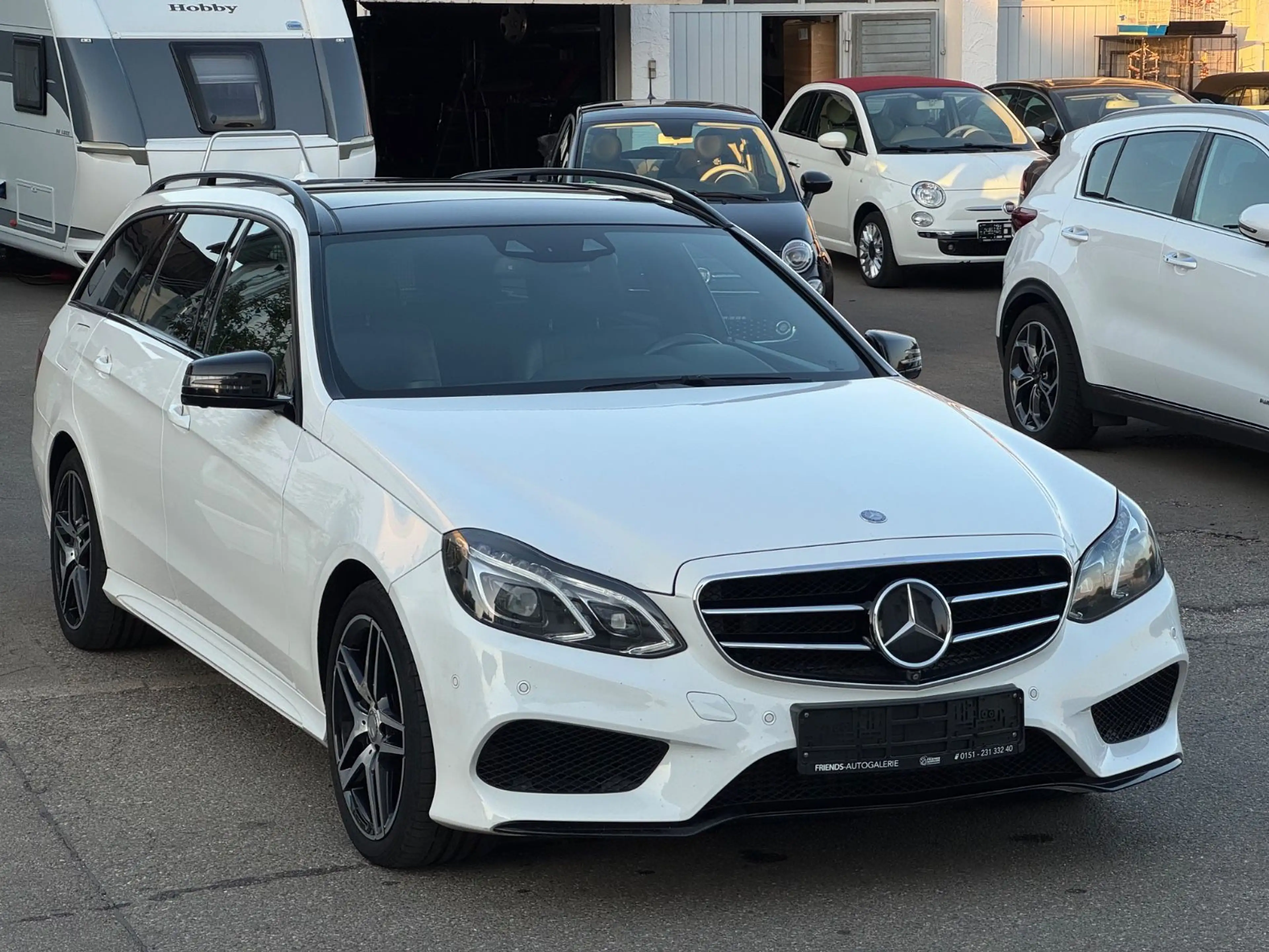 Mercedes-Benz E 250 AMG LINE Night Paket*4Matic*PANO*Standh.* — photo 5