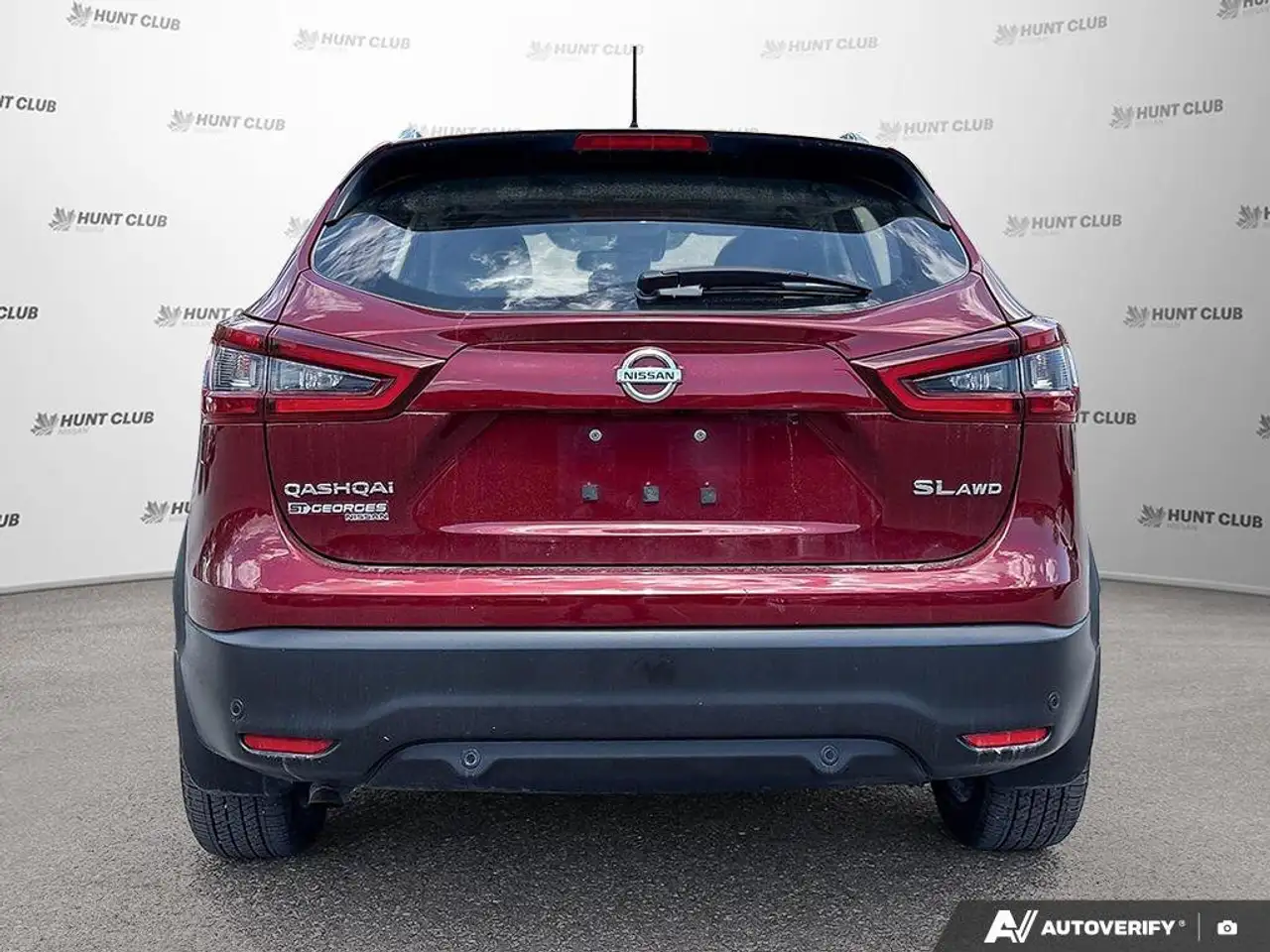Nissan Qashqai снимка Nissan Qashqai
