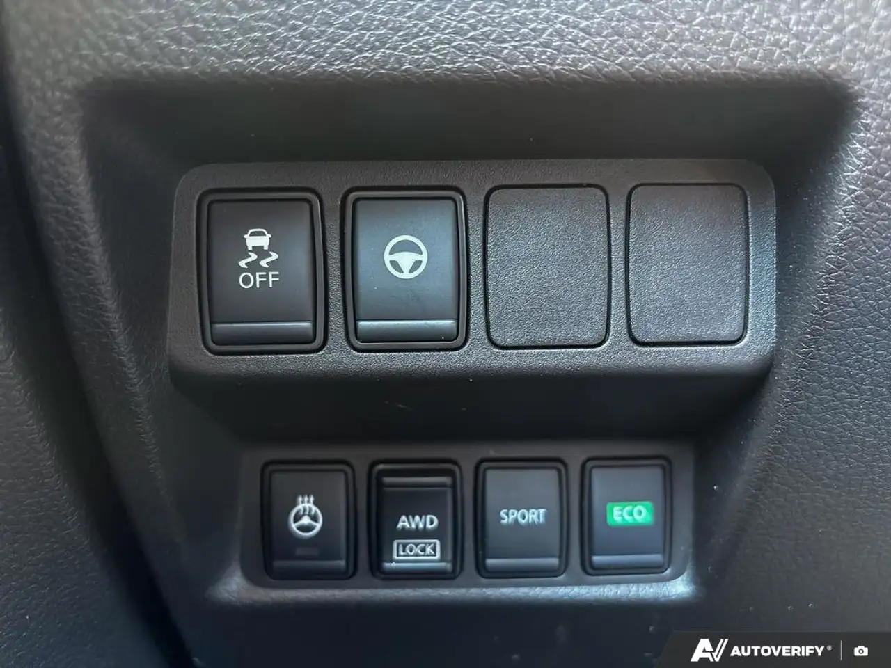 Nissan Qashqai снимка Nissan Qashqai