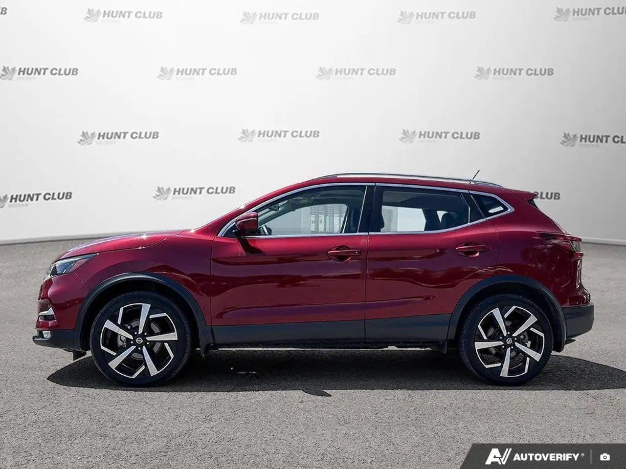 Nissan Qashqai снимка Nissan Qashqai