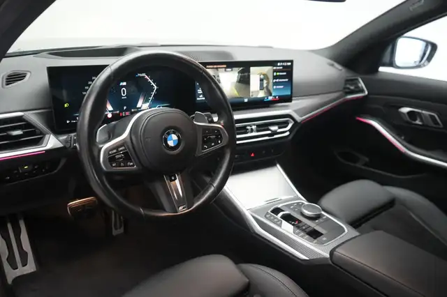 BMW I view 14