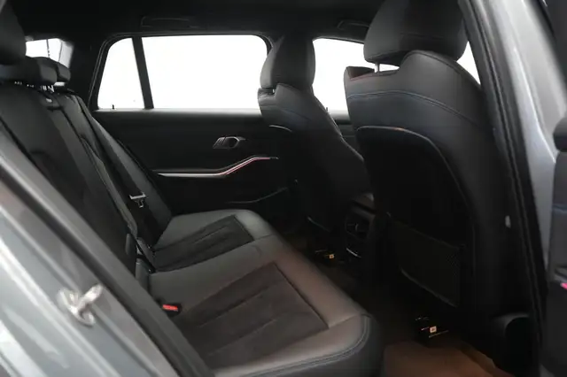 BMW I view 9