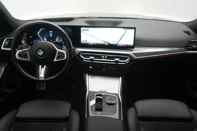 BMW I view 15