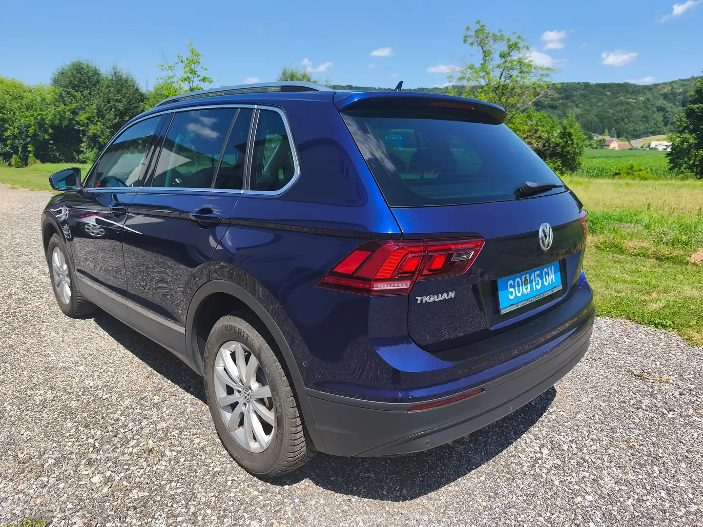 Volkswagen Tiguan 2,0 TDI SCR Comfortline, Anhängerkupplung Blau - 2