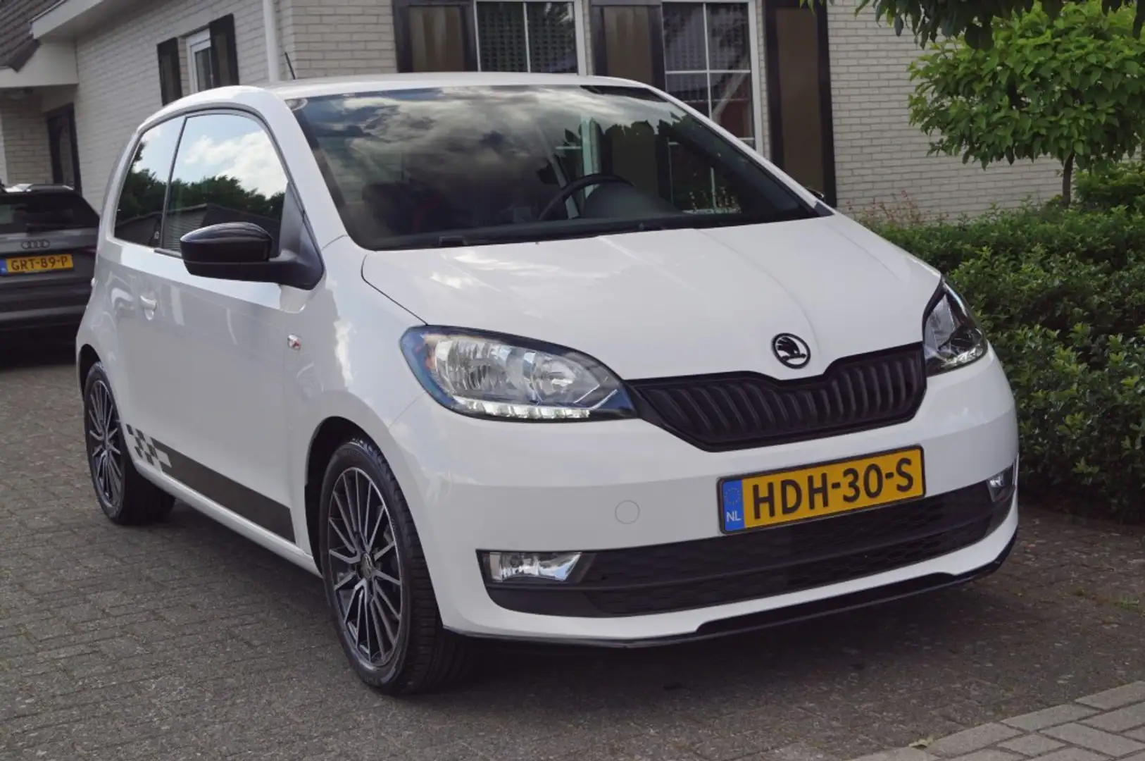 Skoda Citigo 1.0 (75pk) Monte Carlo Airco/Stoelverwarming/Bluet Wit - 1