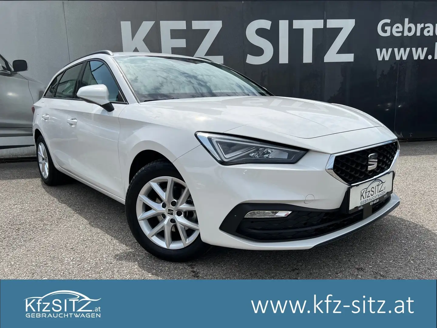 SEAT Leon SP 1,0 eTSI  Style DSG| VIRTUAL/LED/ACC Weiß - 1