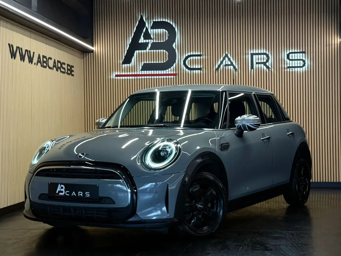 MINI Cooper 1.5 * GARANTIE 12 MOIS * 1ER PROPRIETAIRE * Grijs - 1