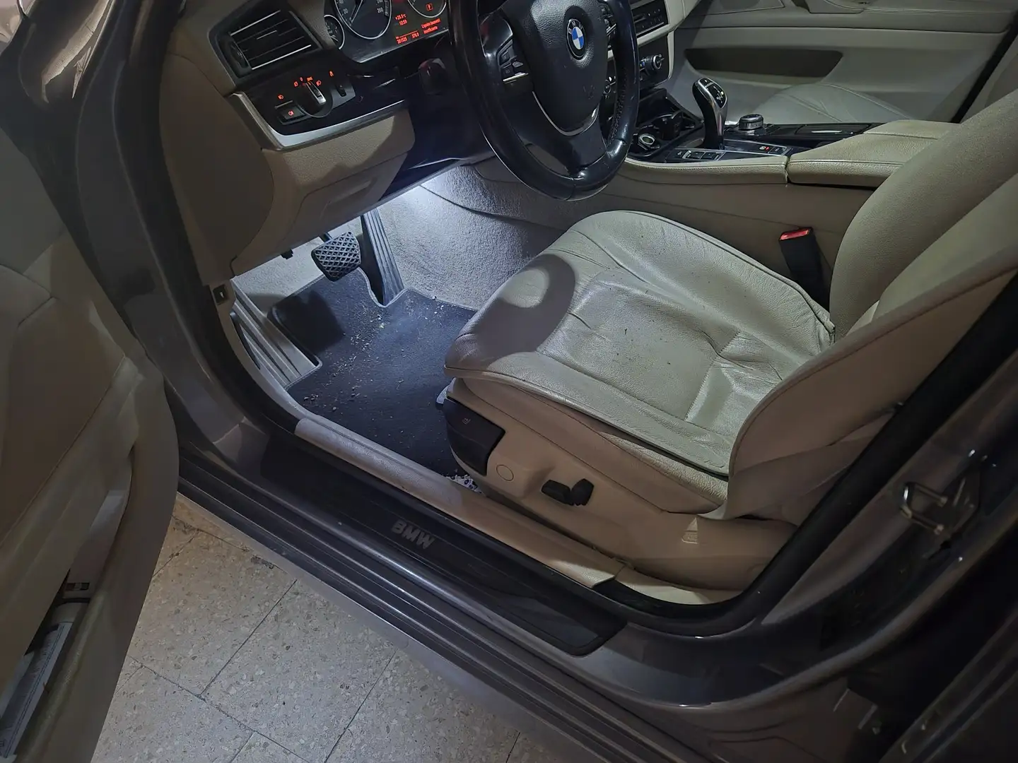 BMW 530 530d  Futura auto - 2