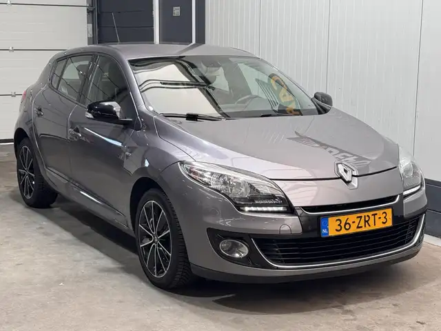 Renault Megane view 3