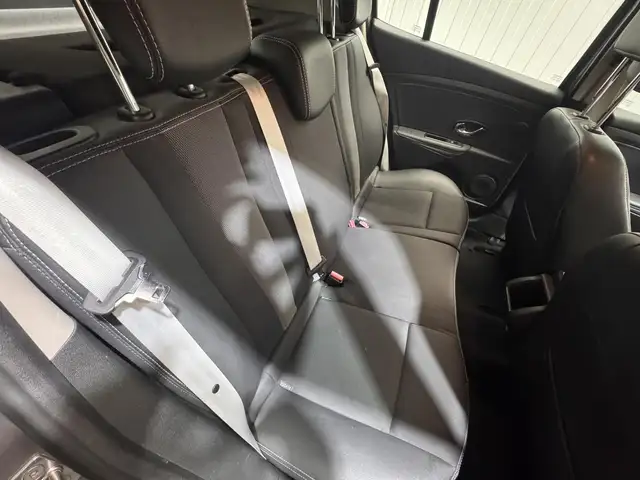 Renault Megane view 27
