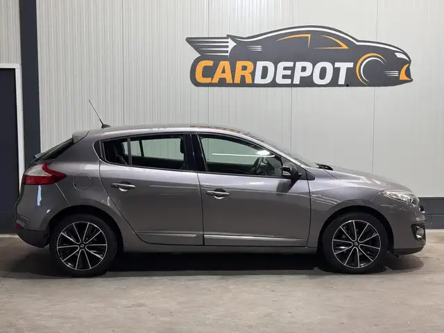 Renault Megane view 4