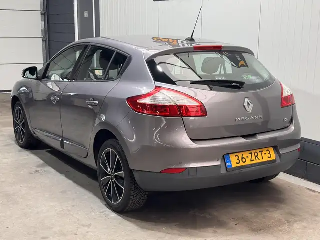 Renault Megane view 7