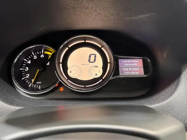 Renault Megane view 23