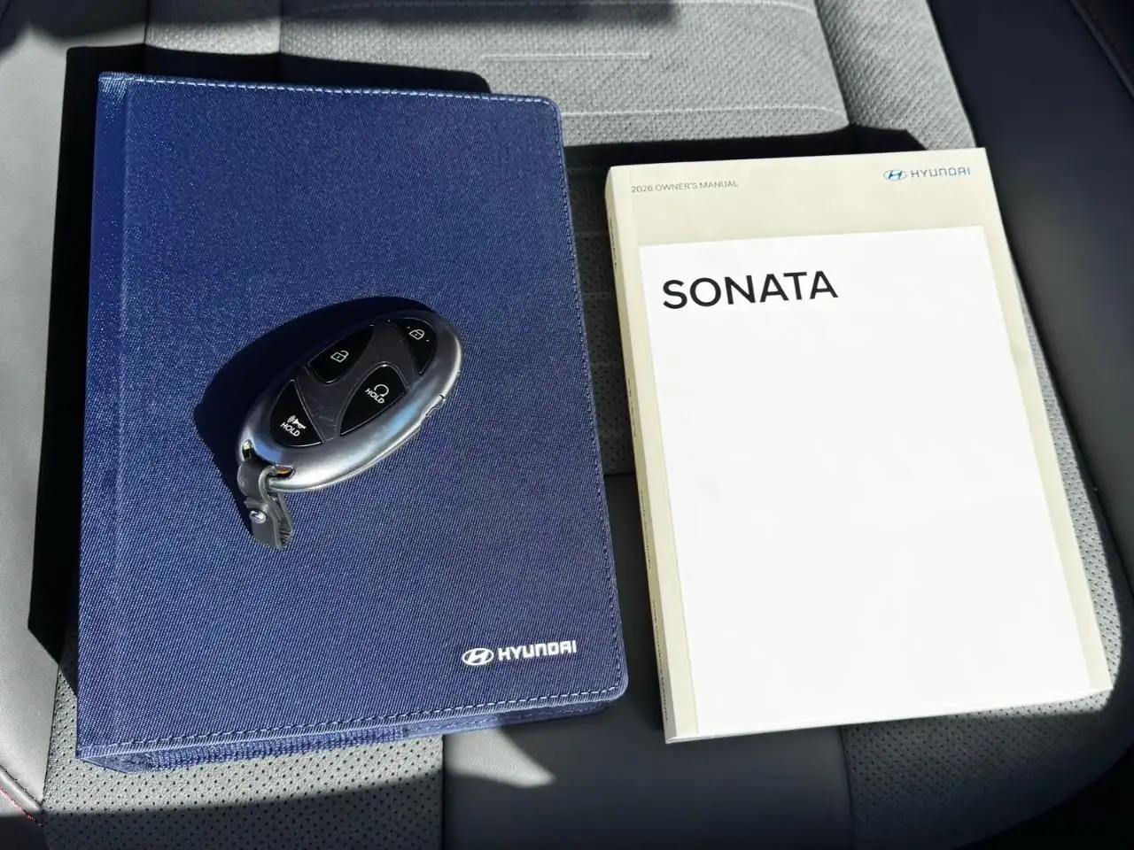 Hyundai SONATA снимка Hyundai SONATA