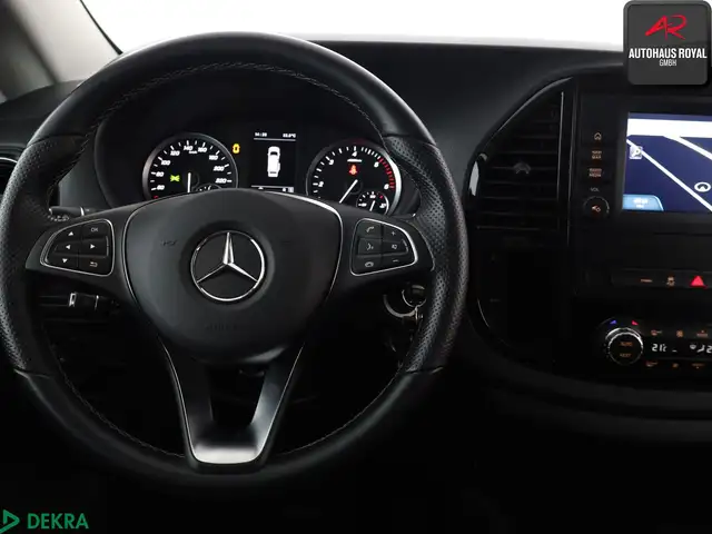 Mercedes-Benz Vito view 10