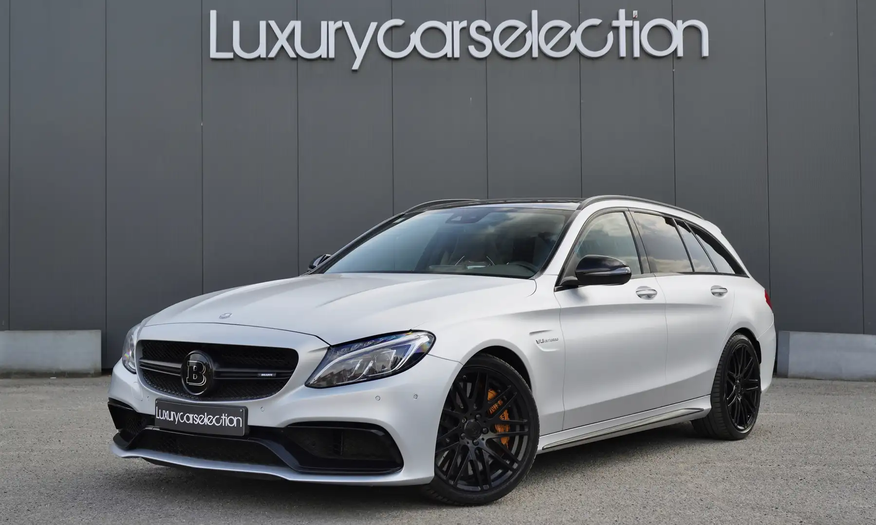 Mercedes-Benz C 63 AMG S BRABUS 600 BREAK *DESIGNO/PANO/BURMESTER/FULL* Zilver - 1