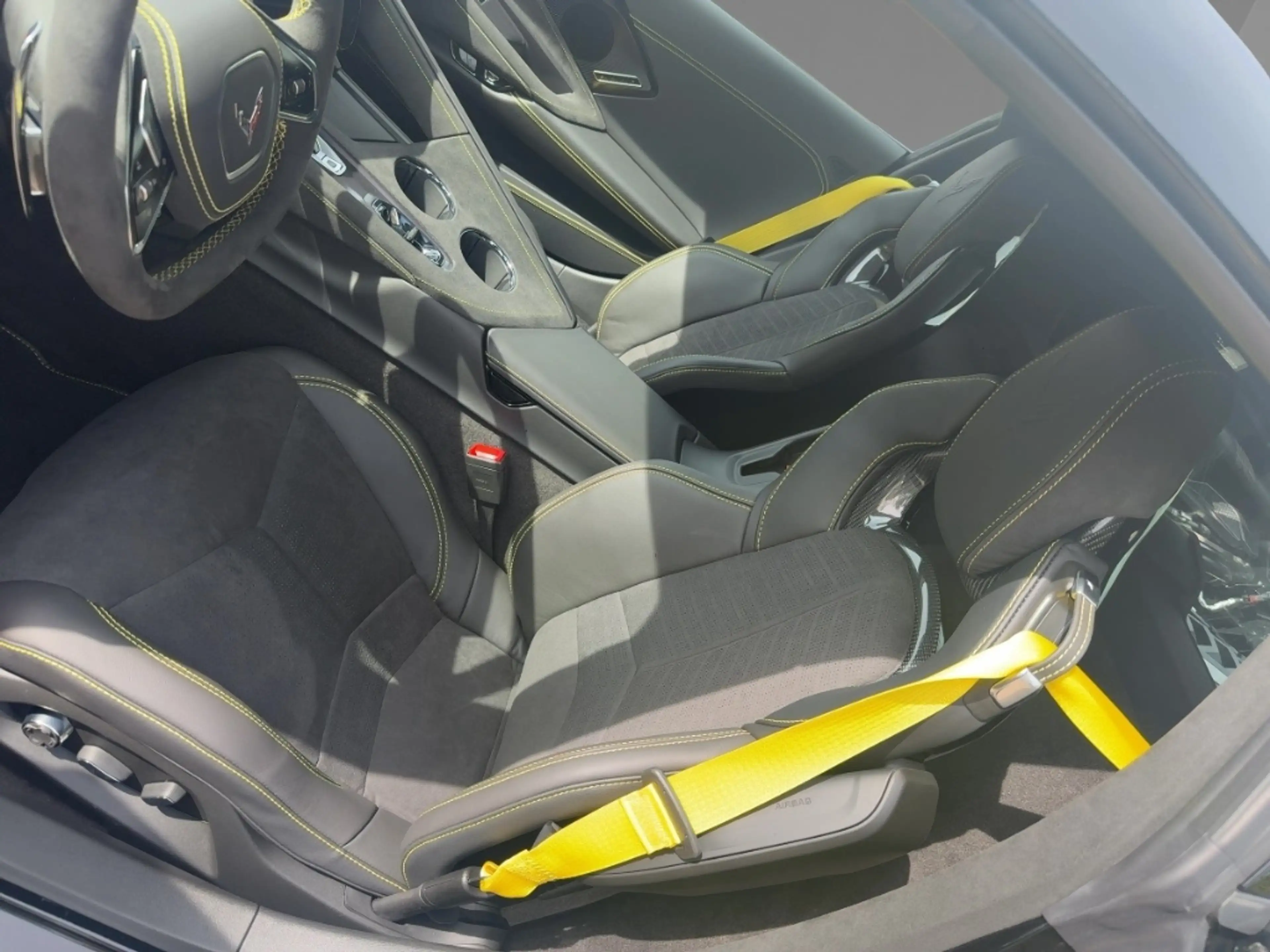 Corvette C8 Stingray Coupe 3LT Facelift MY26 Lift 6,2 — photo 9