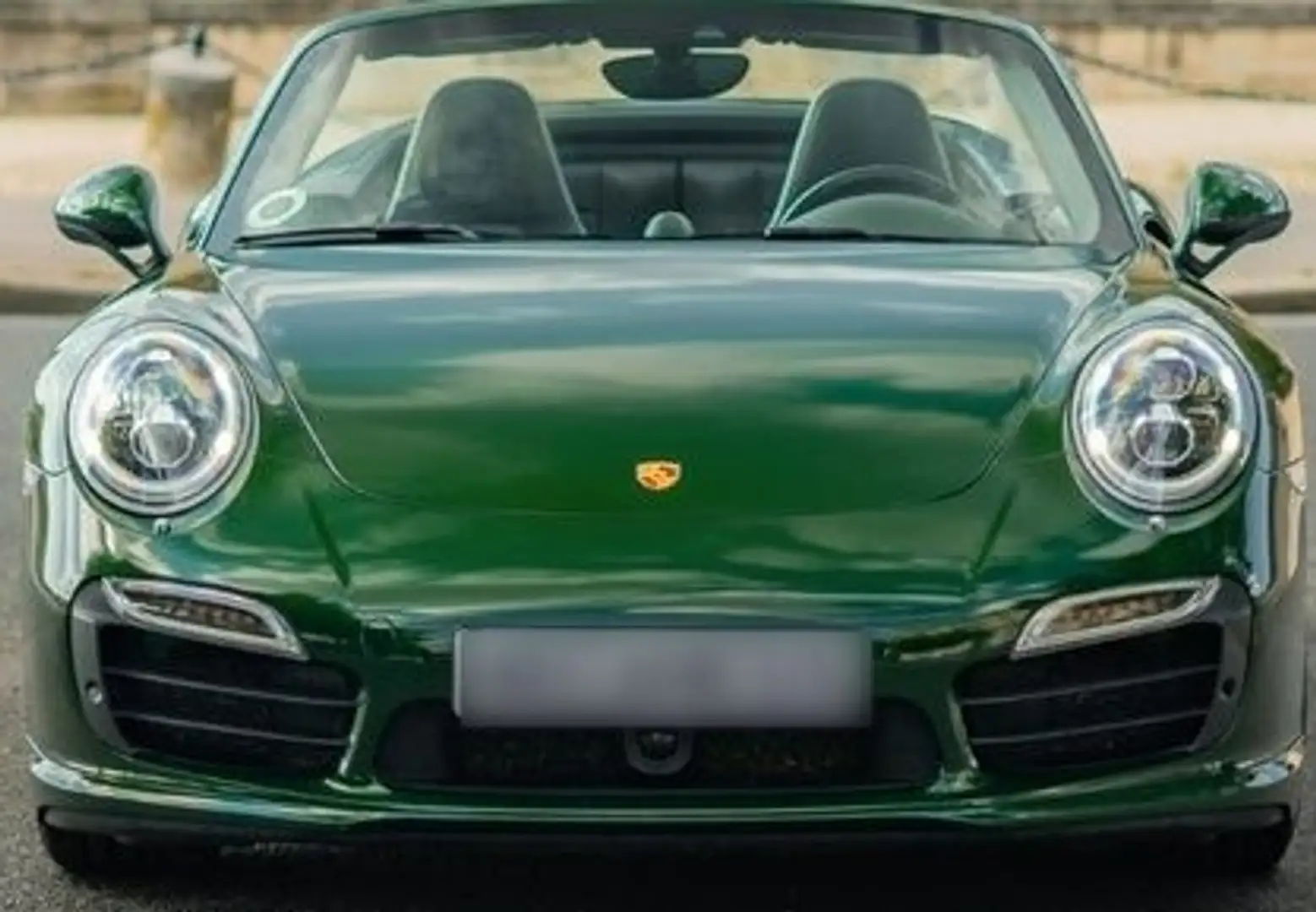Porsche 991 Turbo S Cabriolet PDK Verde - 2