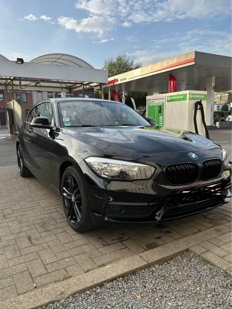 BMW 116 116i Zwart - 1