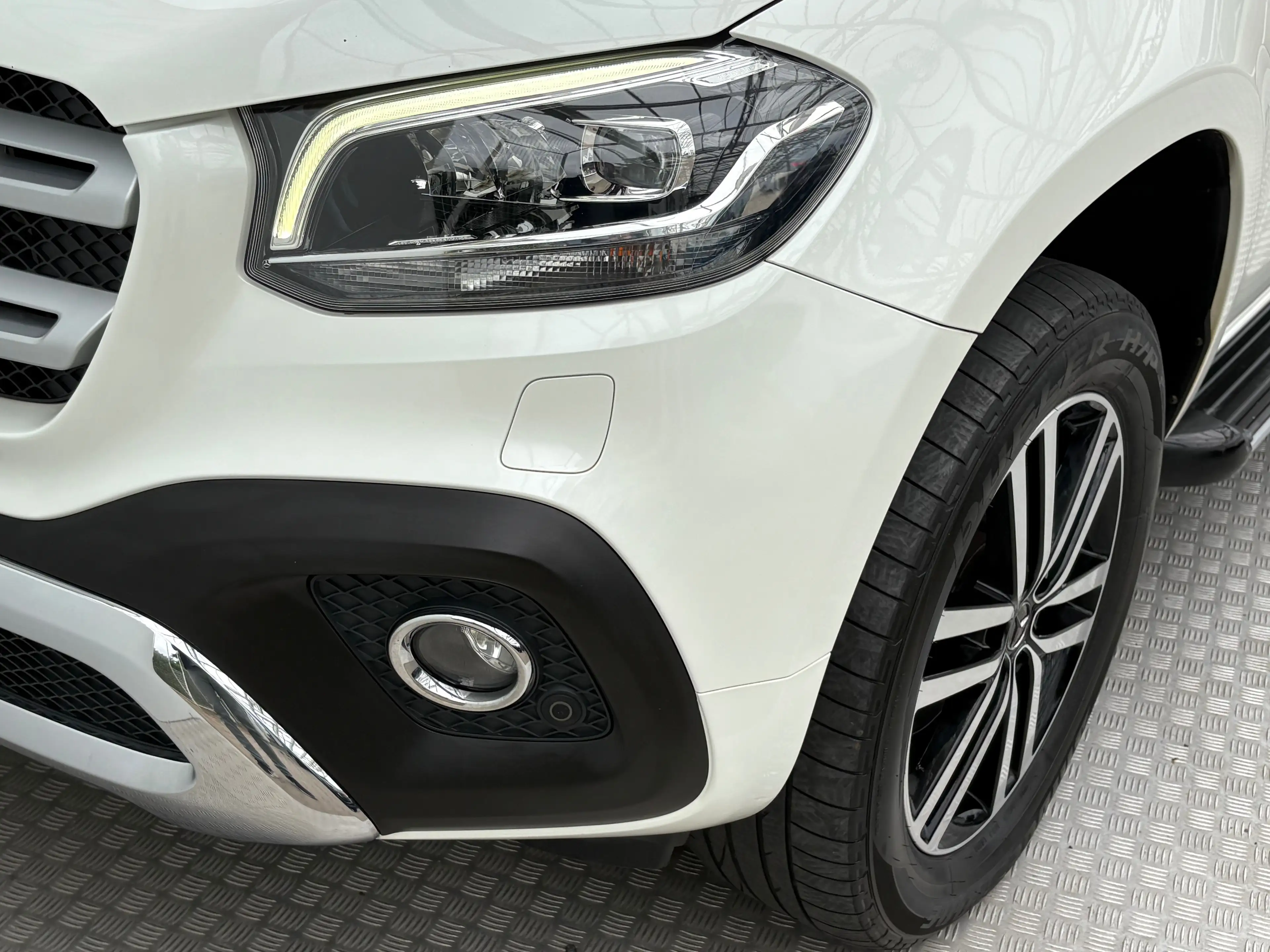 Mercedes-Benz X 350 X 350 d 4Matic Doppelkabine LEDER*XENON*NAVI*360*COMMAND*AHK — photo 8