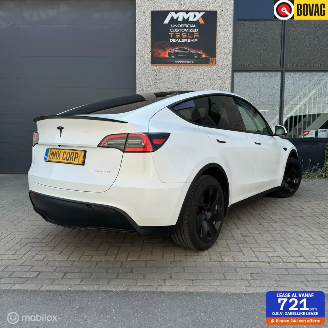 Tesla Model Y Long range 78kWh RWD MMX PACK 2025 Bianco - 1