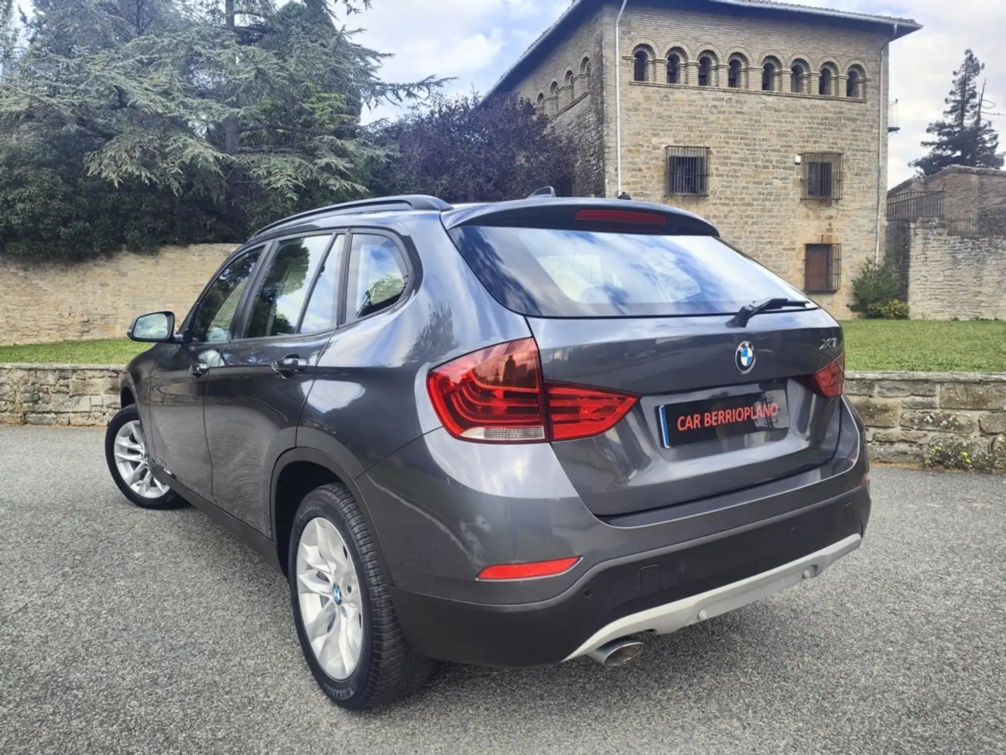BMW X1 xDrive 20dA Negro - 2