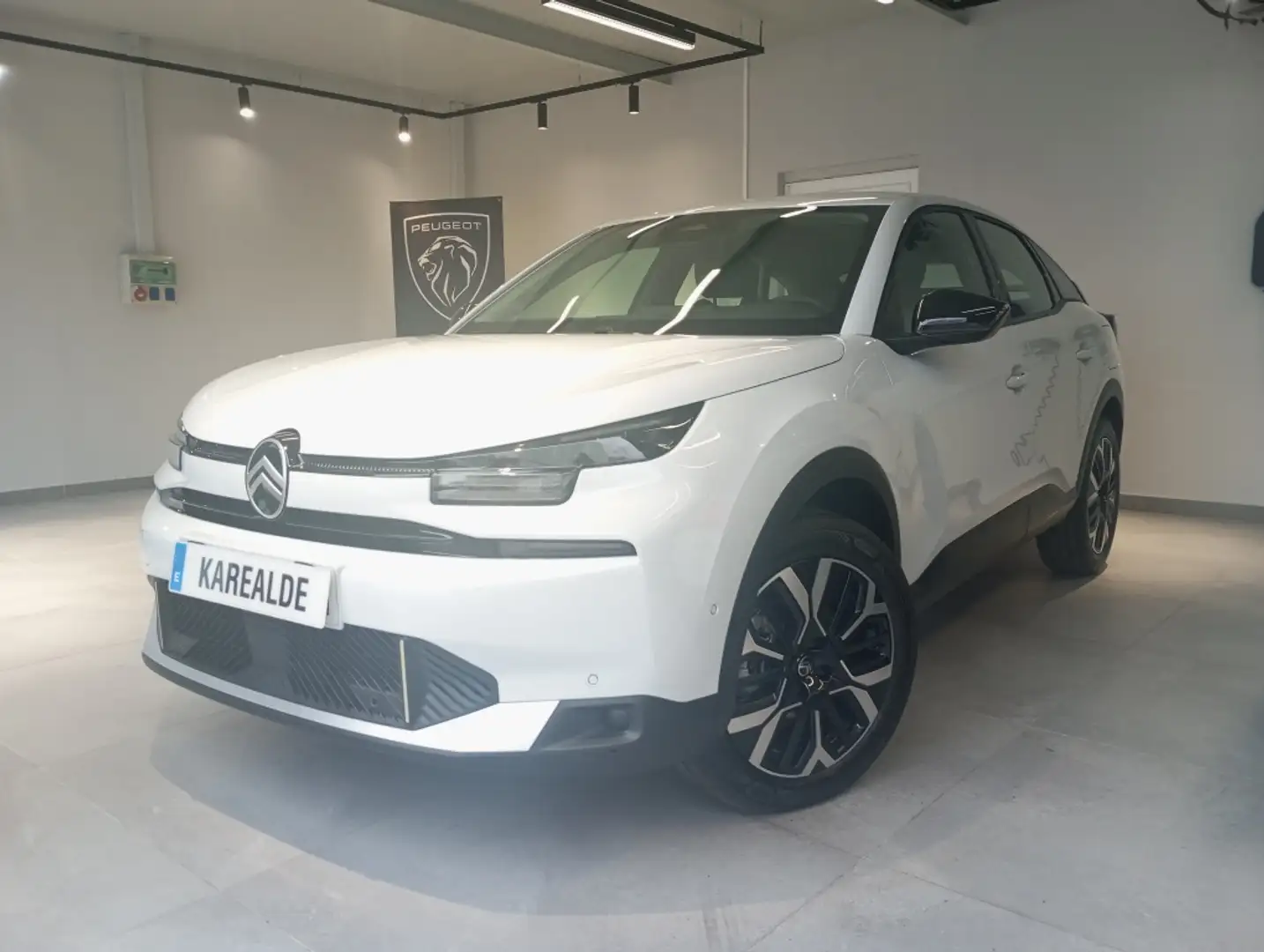 Citroen C4 Hybrid Business Edition eDSC6 136 Blanc - 1