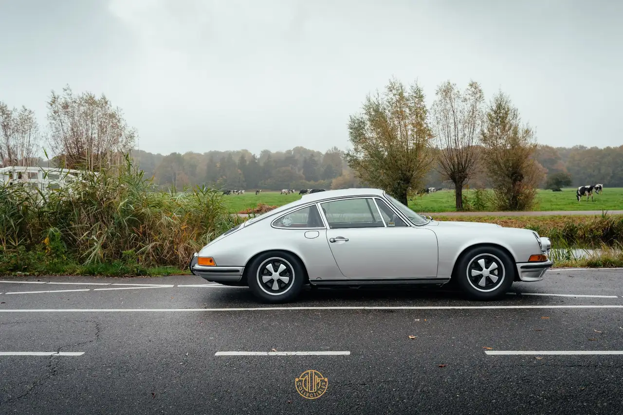 Porsche 911 S - Ölklappe, foto 2