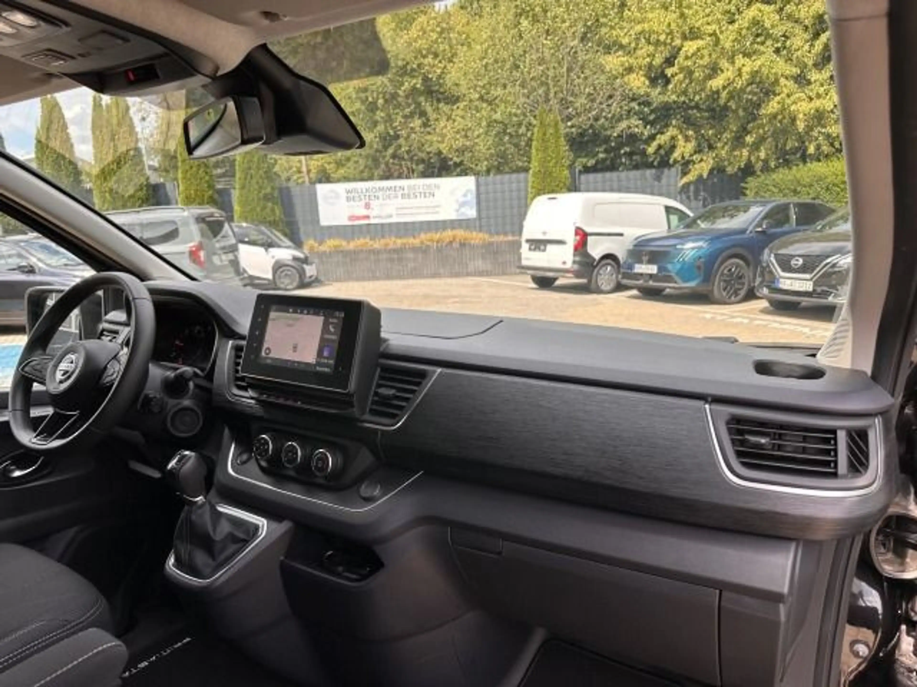 Nissan Primastar dCi170 DCT Tekna Navi Kamera 8-Sitzer — photo 14