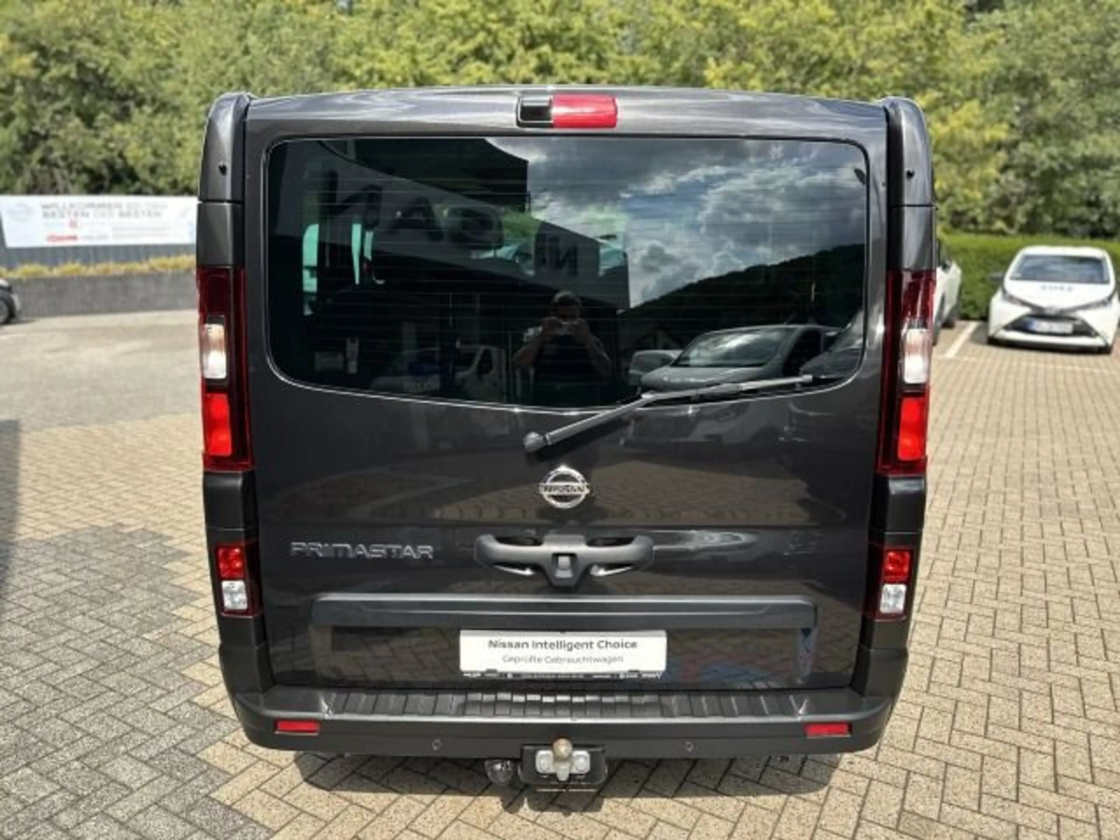 Nissan Primastar dCi170 DCT Tekna Navi Kamera 8-Sitzer — photo 8