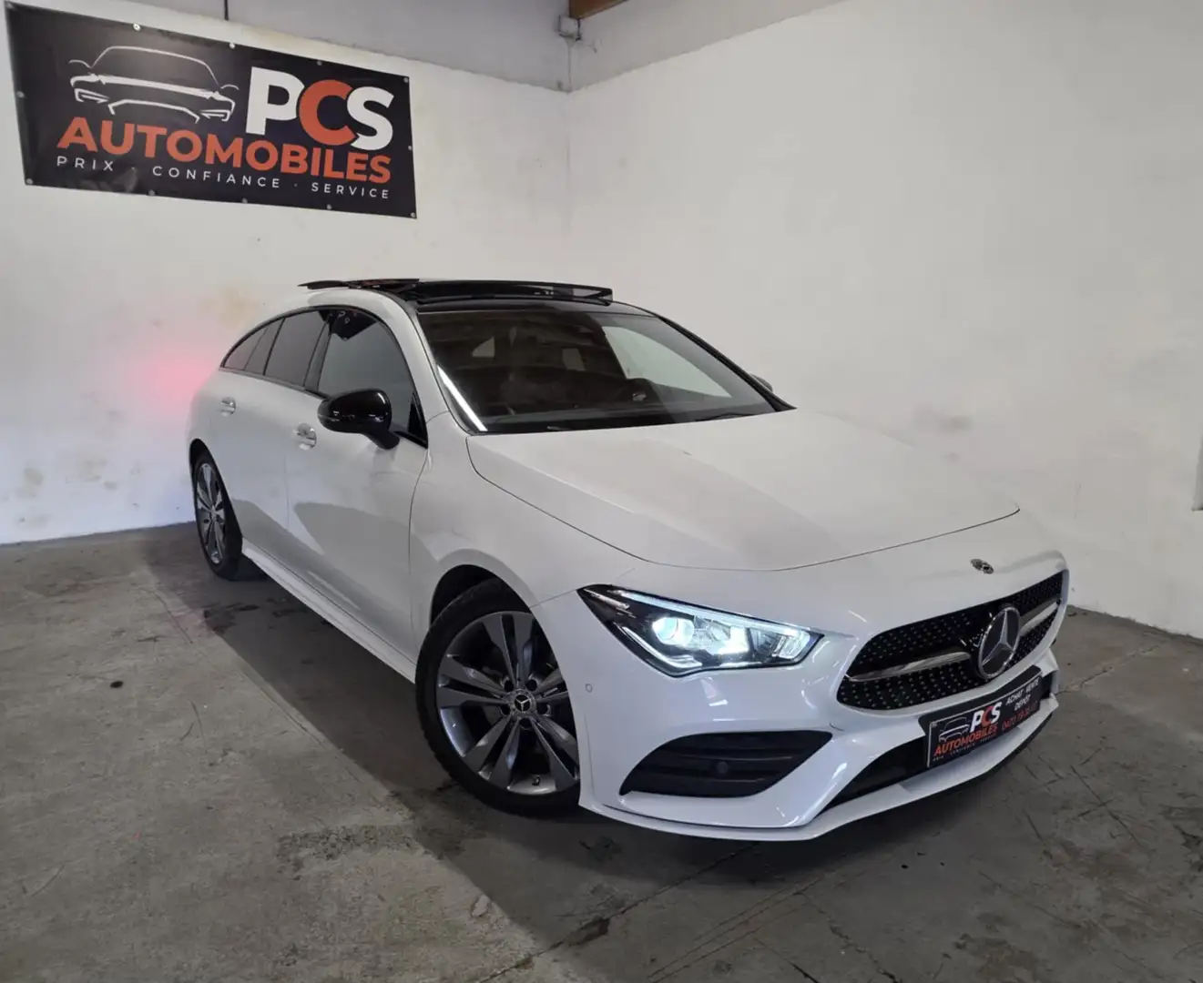 Mercedes-Benz CLA 200 i SB PACK AMG*BOÎTE AUTO*CAMERA*TOIT OUVR... Blanc - 2