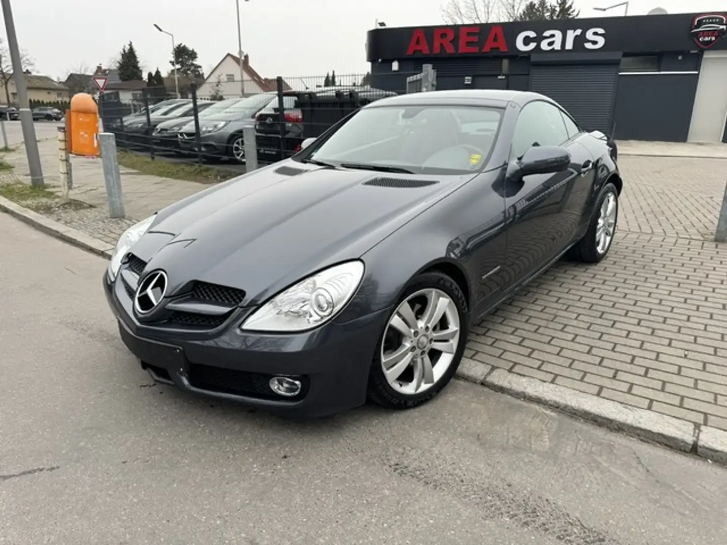 Mercedes-Benz SLK 200 Roadster Kompressor*LEDER*TEMPO*AIRSCARF Gris - 1