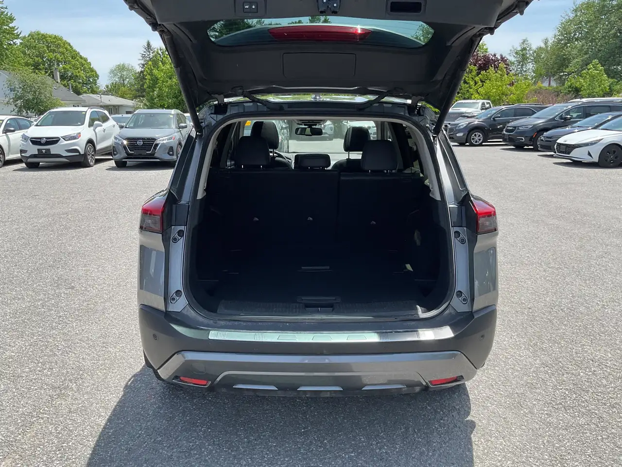 Nissan Rogue photo Nissan Rogue