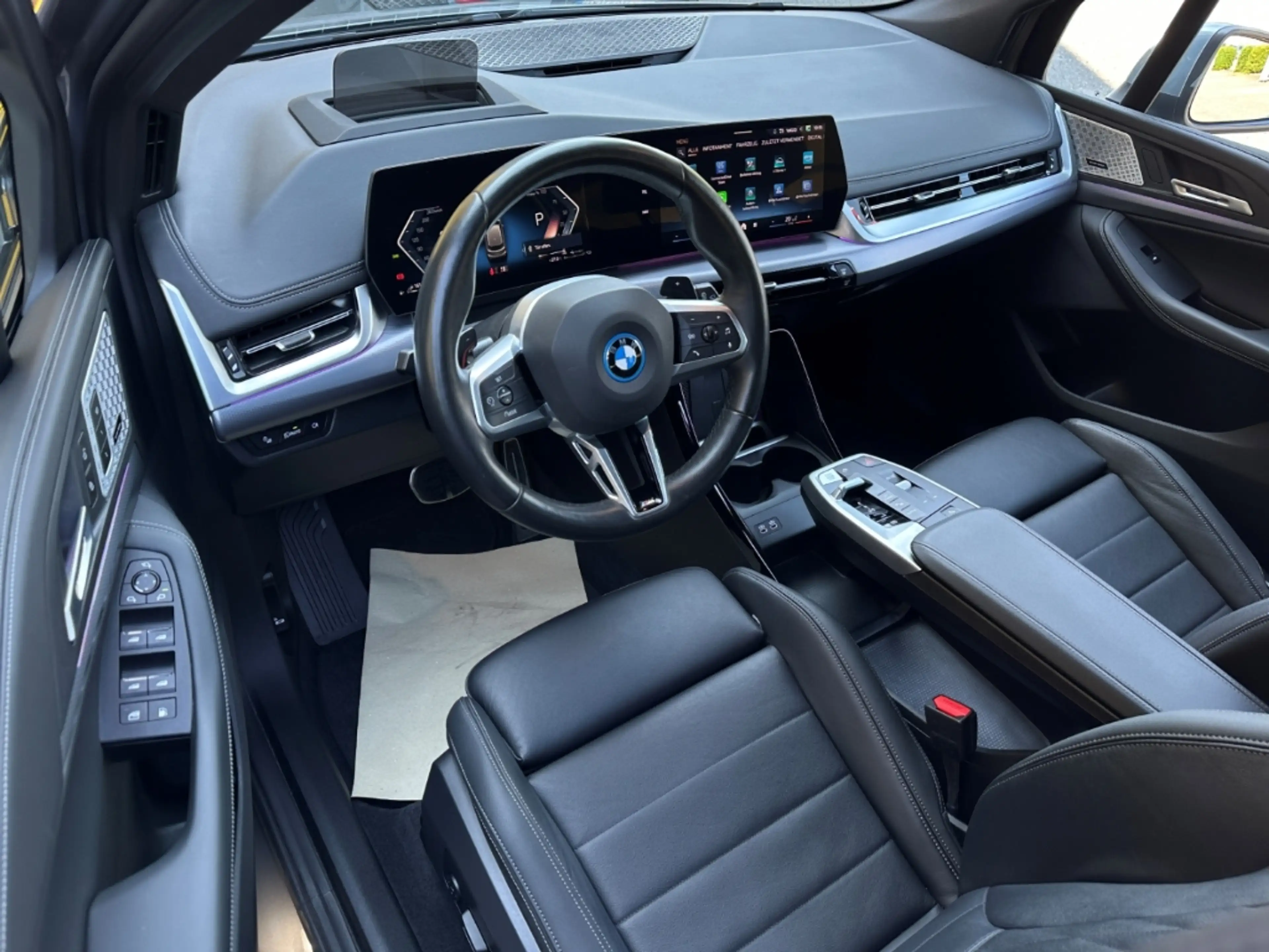 BMW 230 Active Tourer xD MSPORT HUD DAP PA+ HK MEMORY — photo 5