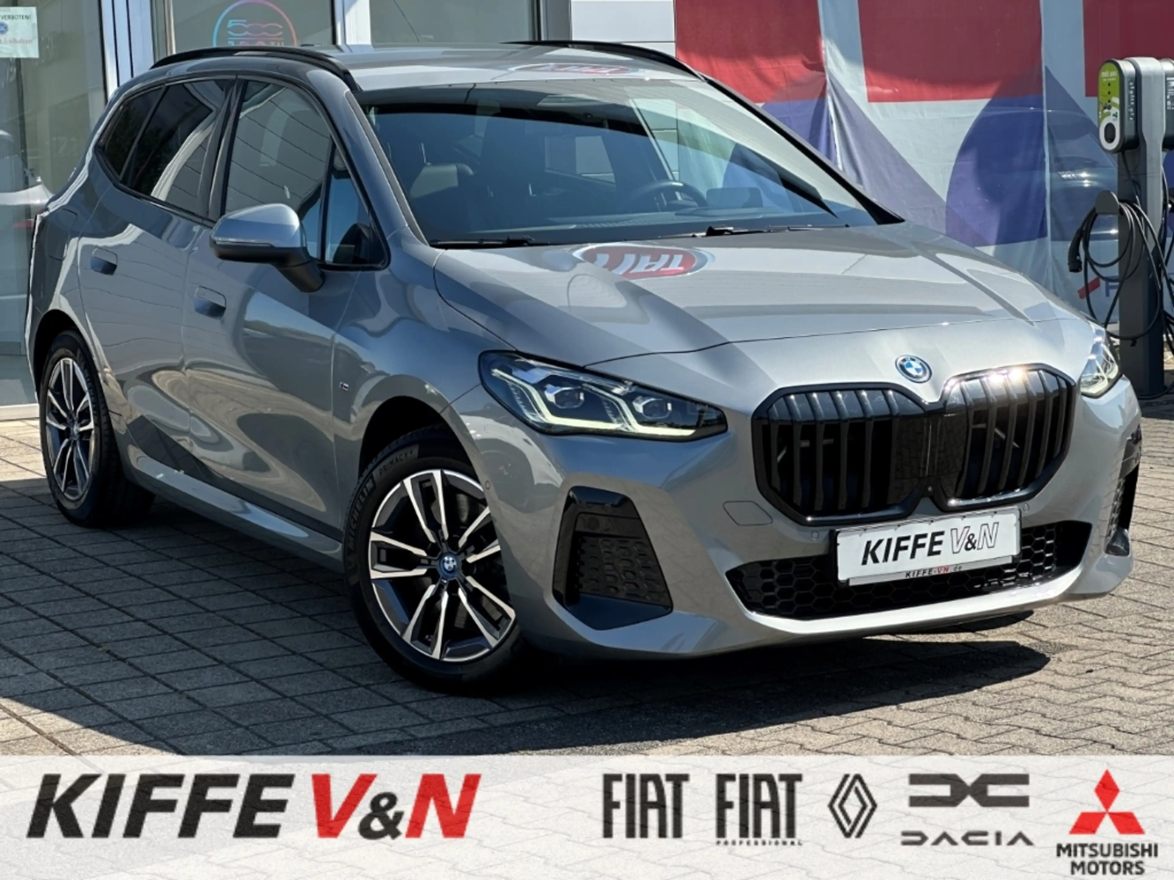 BMW 230 Active Tourer xD MSPORT HUD DAP PA+ HK MEMORY
