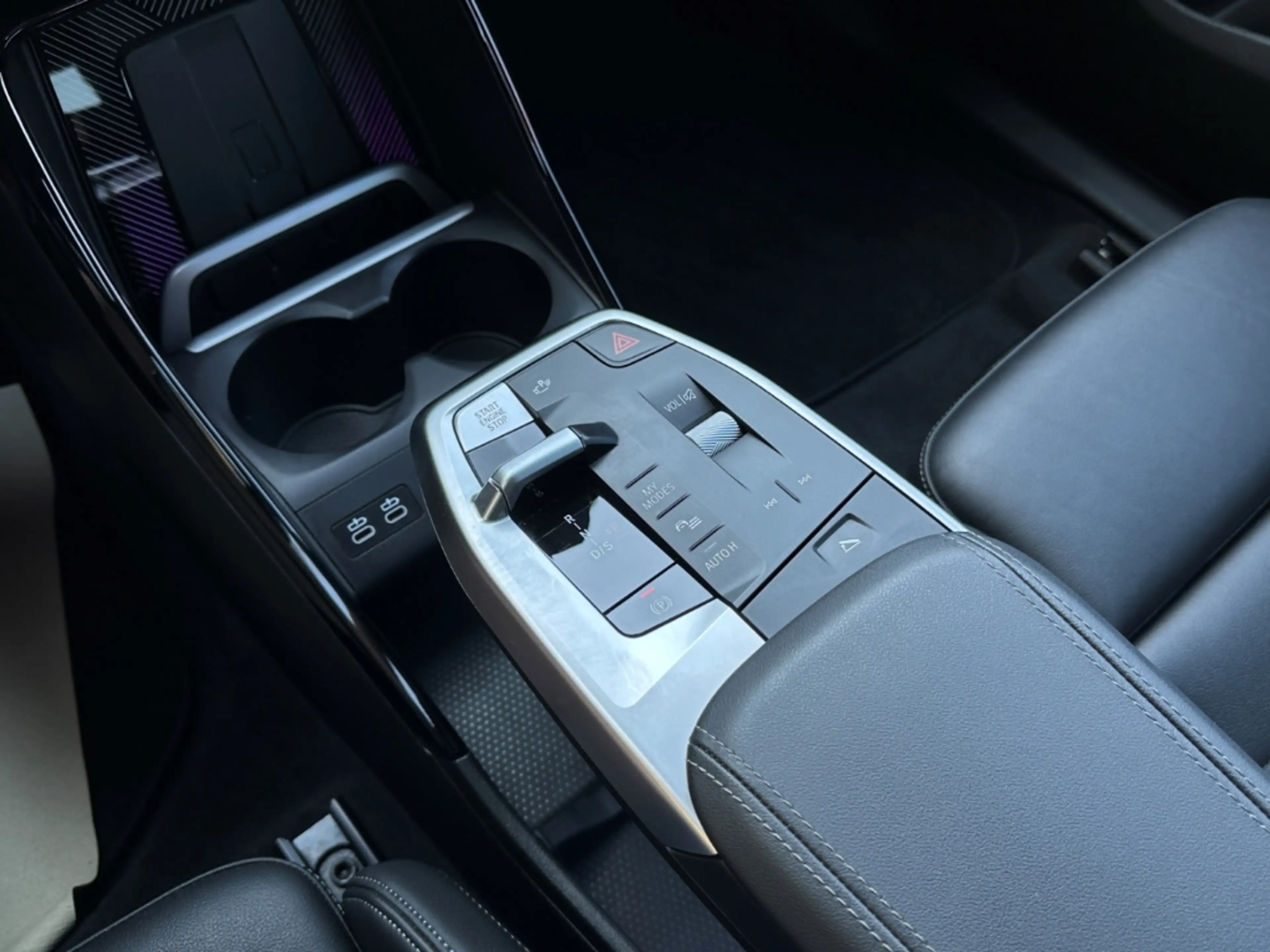BMW 230 Active Tourer xD MSPORT HUD DAP PA+ HK MEMORY — photo 12