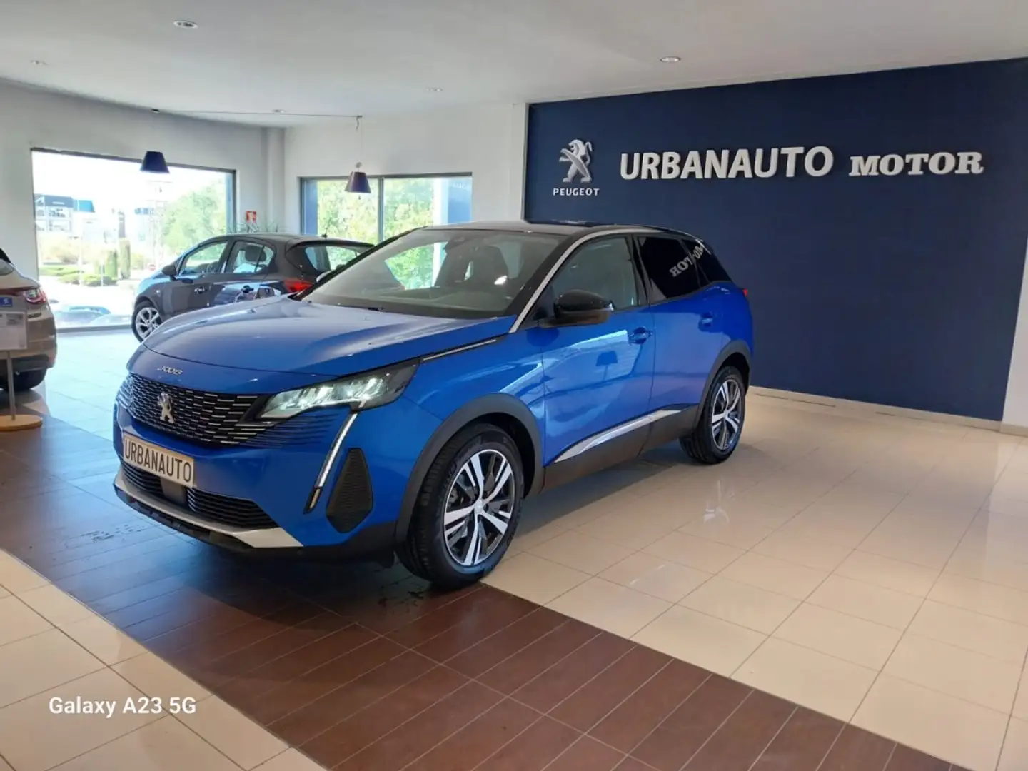Peugeot 3008 1.5BlueHDi Allure Pack S&S 130 Azul - 1