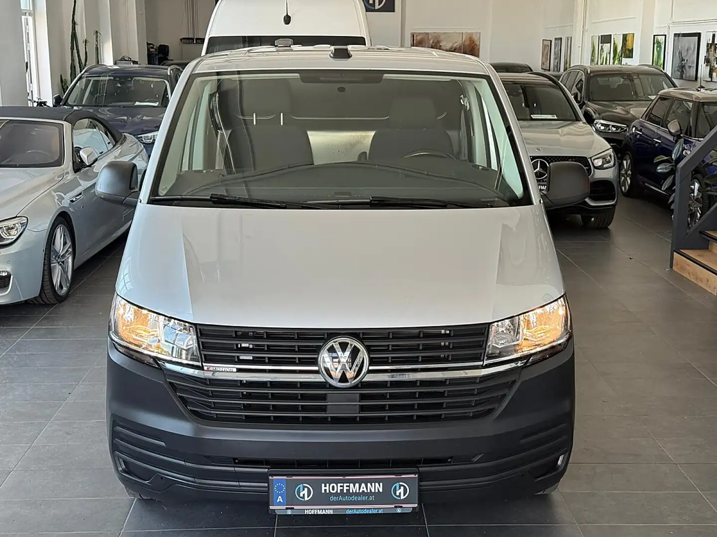 Volkswagen T6 Transporter T6 Kastenwagen LR 2,0 TDI BMT DSG 4 Motion Silber - 2