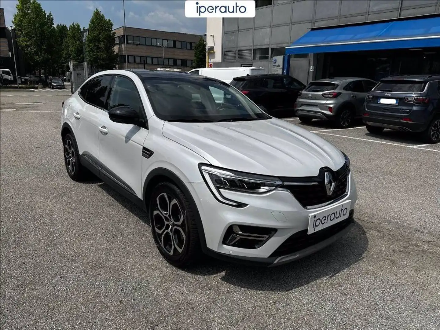 Renault Arkana 1.6 E-Tech full hybrid Intens 145cv Szürke - 2