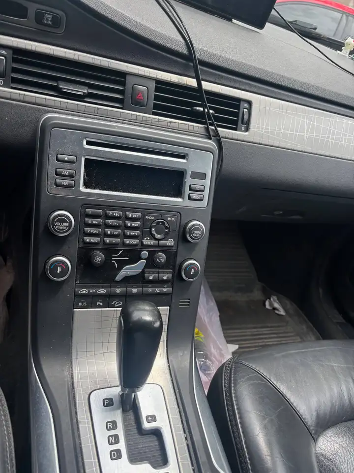 Volvo XC70 снимка Volvo XC70